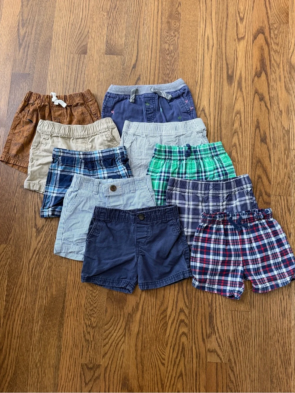 Carter’s toddler shorts bundle, size 18M (set of 10)